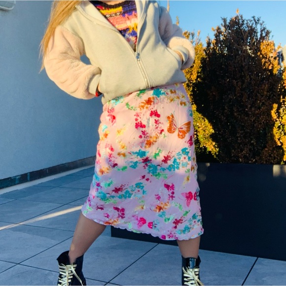 Anthro Italian BELLA VALENTINA Silk Diagonal Slim fit Midi Slip Skirt - Picture 11 of 16